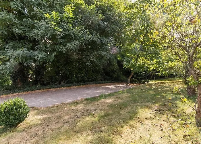 Charme Ancien Revisite : Spacieux Avec Grand Jardin, Equipements Complets, Pres De Guerande. - Fr-1-306-1064 Mesquer