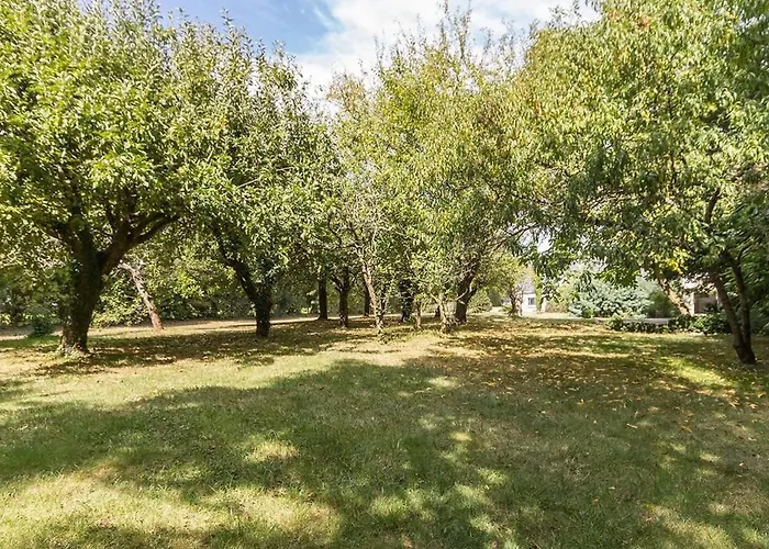 Charme Ancien Revisite : Spacieux Avec Grand Jardin, Equipements Complets, Pres De Guerande. - Fr-1-306-1064 Casa de Férias