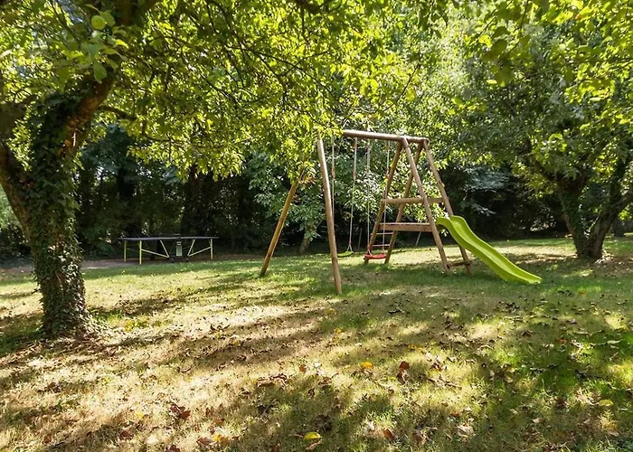Casa de Férias Charme Ancien Revisite : Spacieux Avec Grand Jardin, Equipements Complets, Pres De Guerande. - Fr-1-306-1064 *